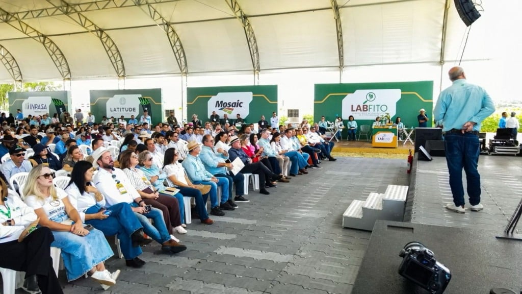 Passarela da Soja recebe mais de mil visitantes em Luís Eduardo Magalhães; evento, Fundação Bahia